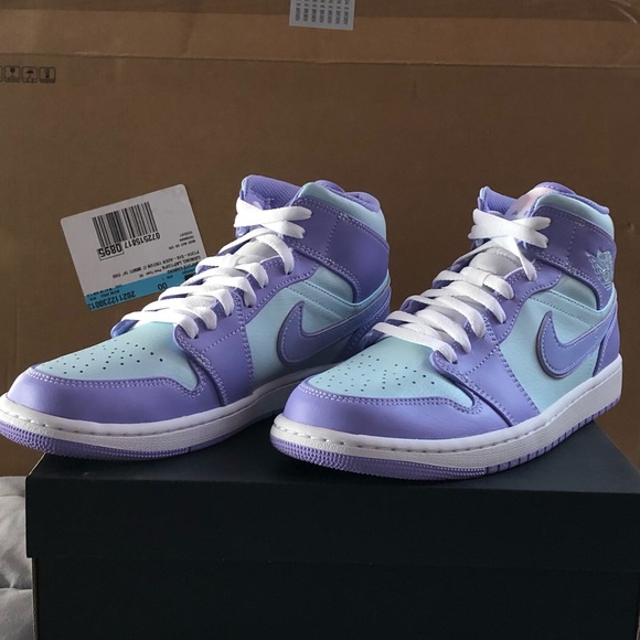 Jordan 1 Mid Purple Pulse/Arctic Punch - Picture 14 of 16